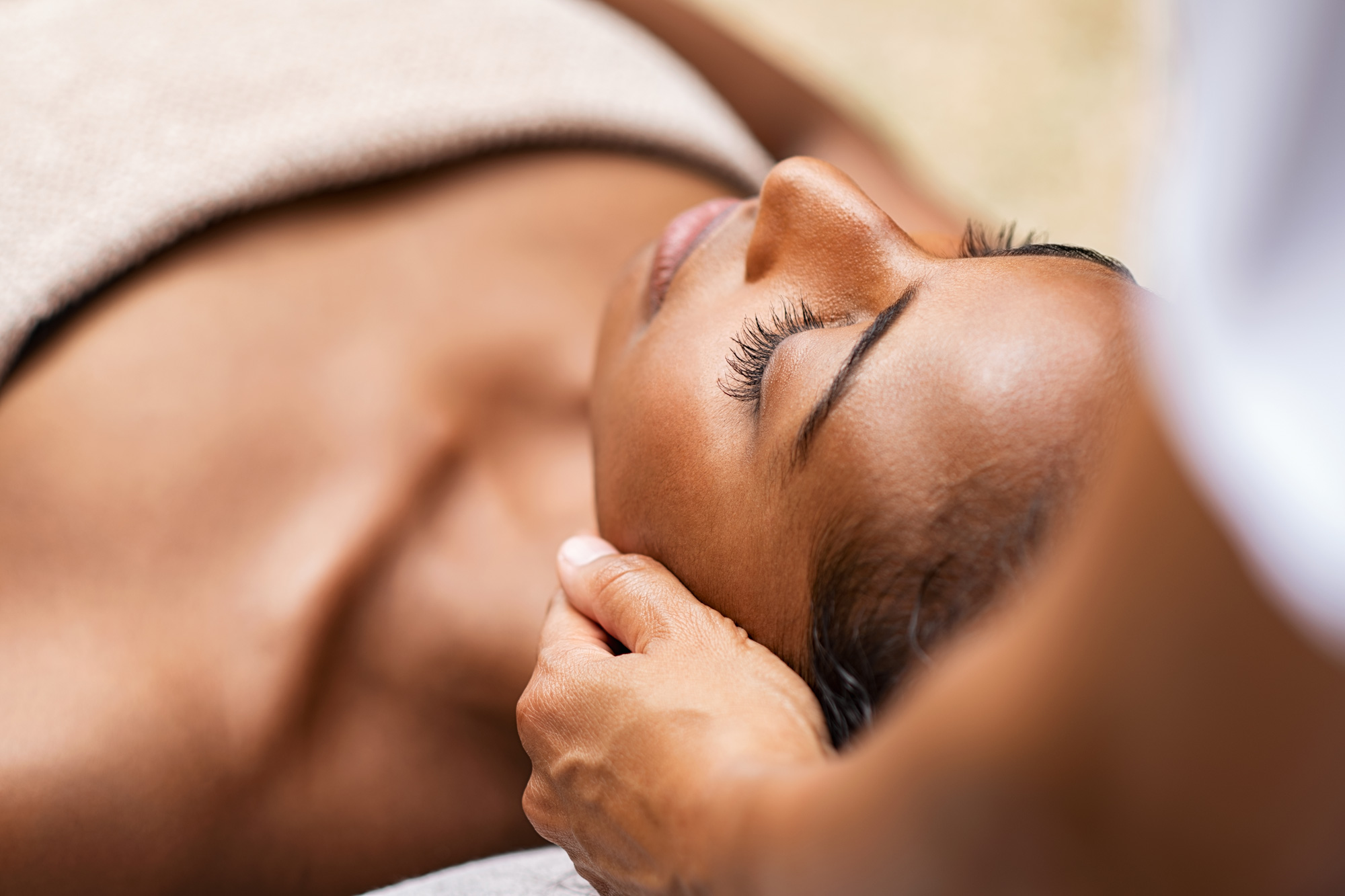 Spa Facial_Stock